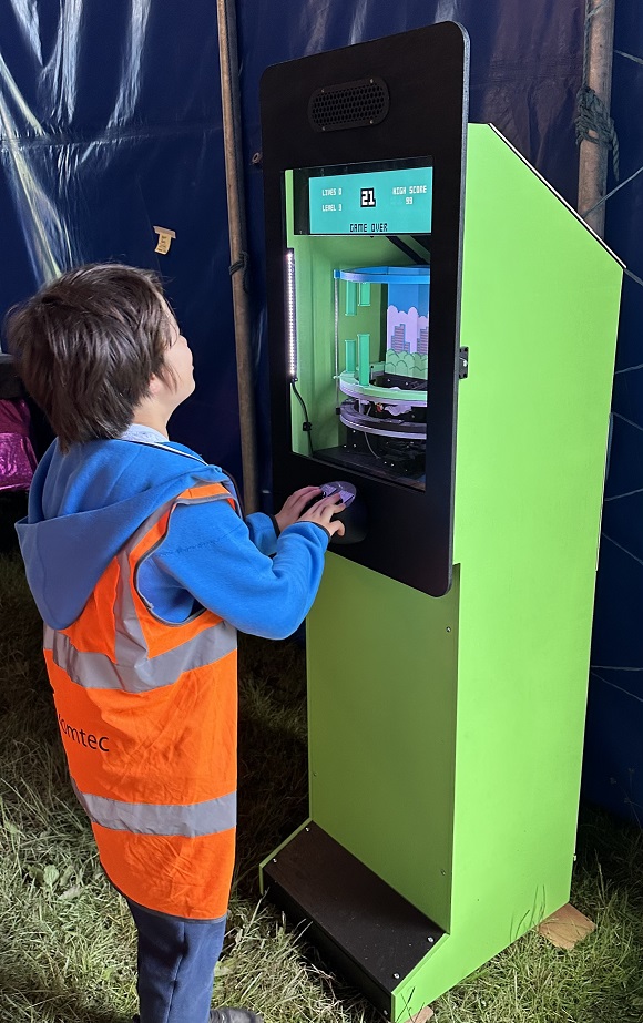 Appybird cabinet